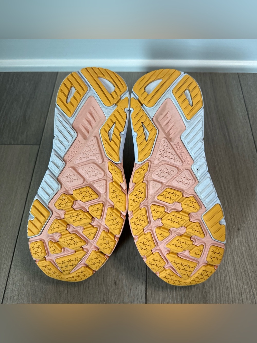 Hoka One One Arahi 6 Womens Size 9.5 Running Shoes Sneakers Sun Baked Orange - Picture 11 of 16
